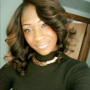 Meet your Posher, Frances